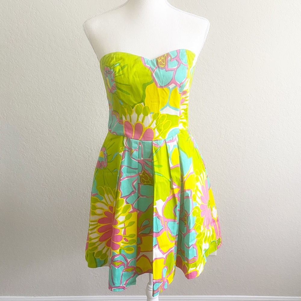Sweetheart Strapless Pleated Floral Mini Dress